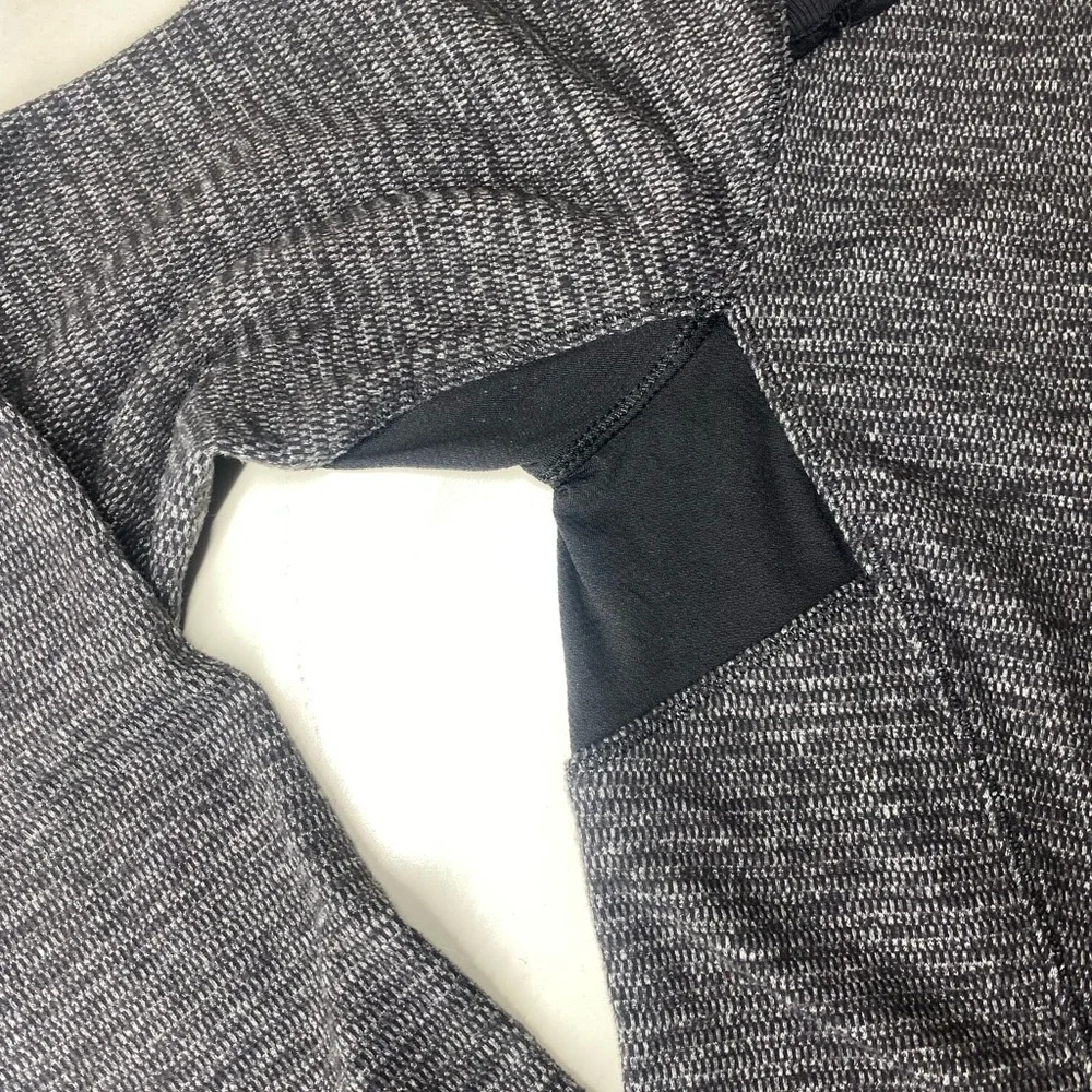 Lululemon Base Runner Long Sleeve Top Sz 4 Heathered Grey Black – EUC - Picture 3 of 9